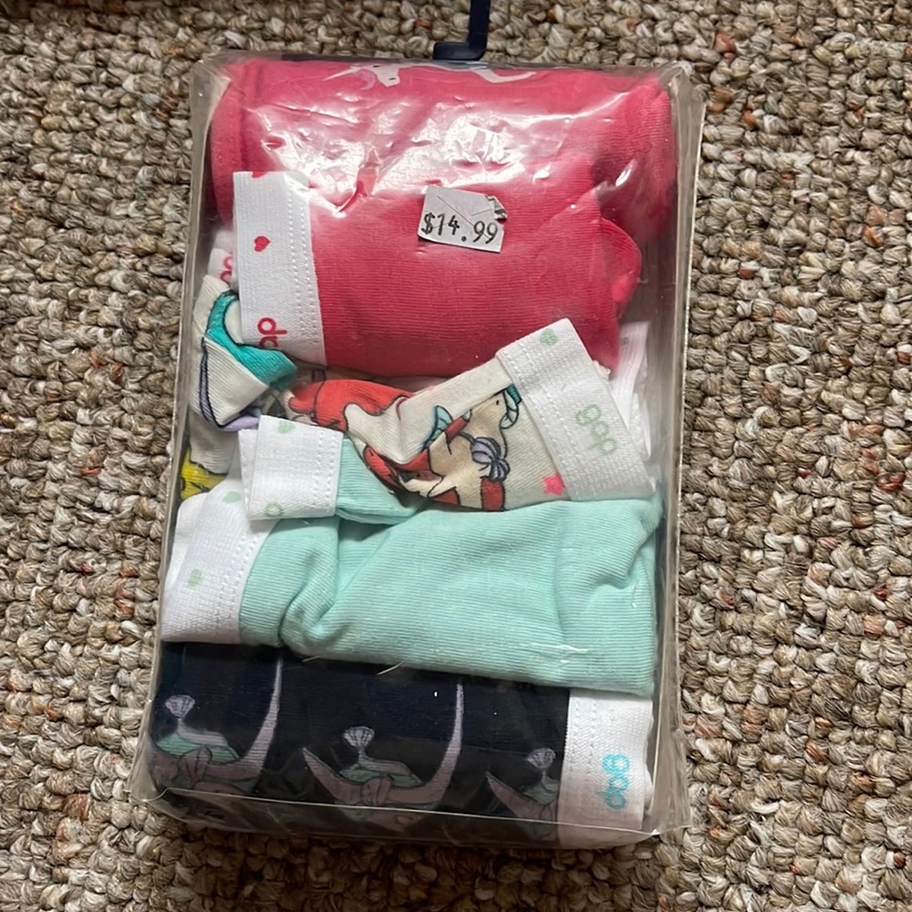 Girls shorts